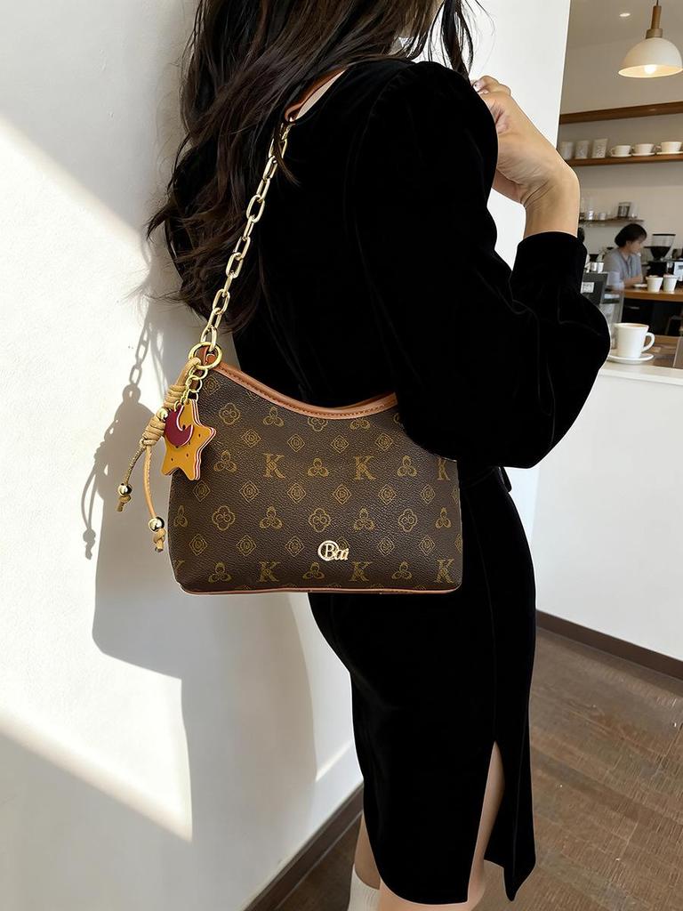 Stylish Tri-Color Crescent Crossbody Bag for Women - New, Versatile, Fashionable & Exquisite Design for Commuting & Outdoor Use