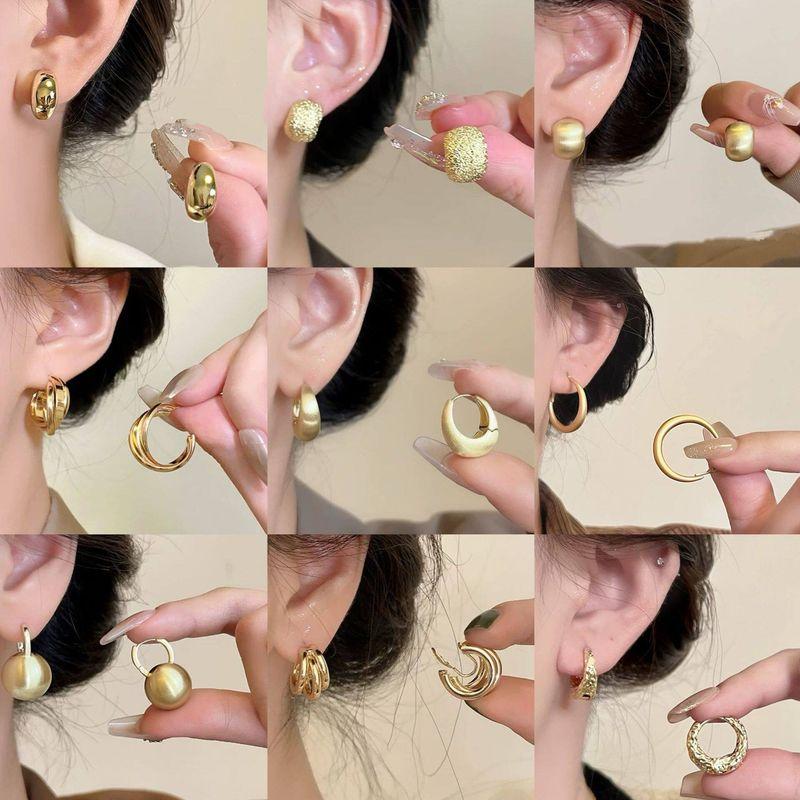 Fashion Multilayer Ring C- Shaped Stud Earrings for Women Minimalist Minority Design Earrings Fashionable Earrings Accessible Luxury Fancy