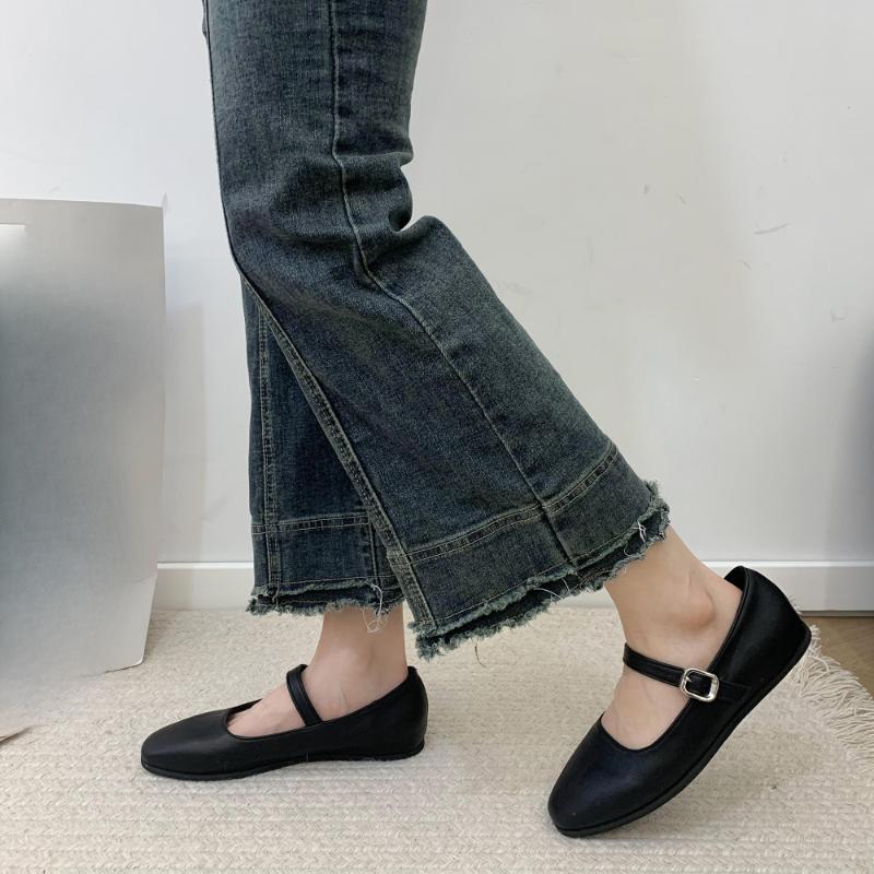 

Мода 2024 Весна Новые Женские Балетки Мода Шелк Квадратный Носок Неглубокие Женские Балетки Мягкие Повседневные Балетки Мэри Джейн 35 чёрный