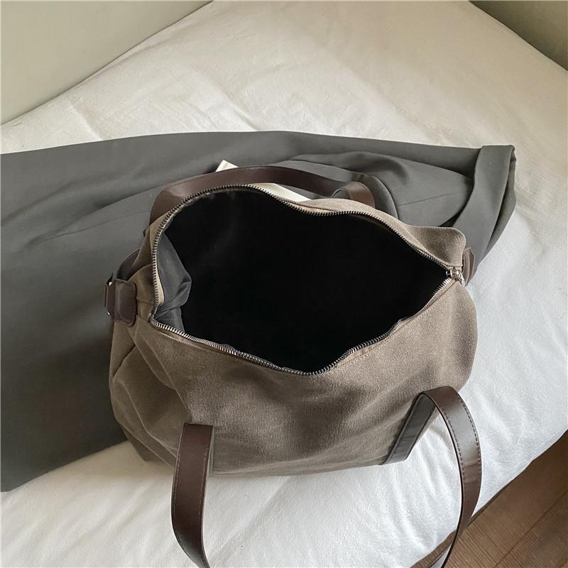 Stylish Canvas Shoulder Bag for Women with Wide Strap and Spacious Design