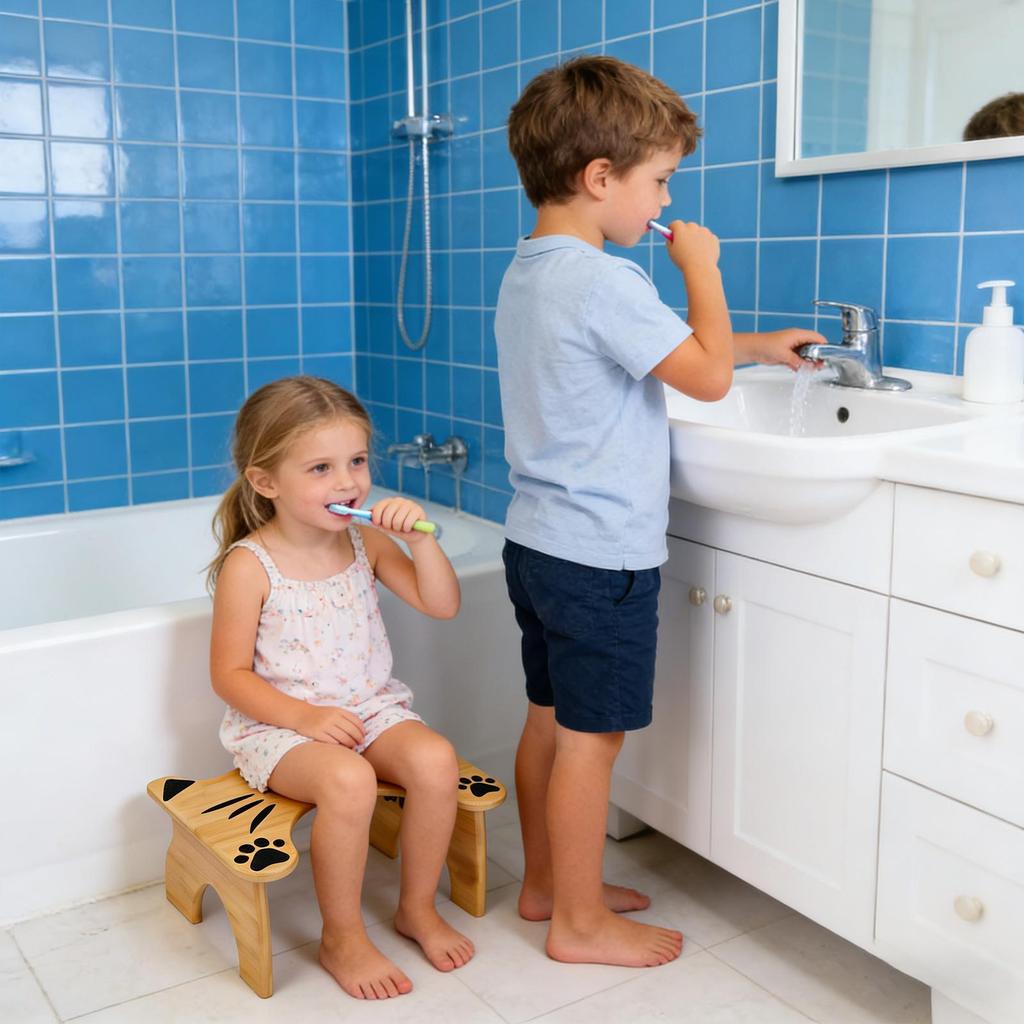 Toilet Stool Foldable Non-Slip Step Chair 7 Inches Height Foldable Wooden Toilet Stool For Elders Shower Bathroom Pooping