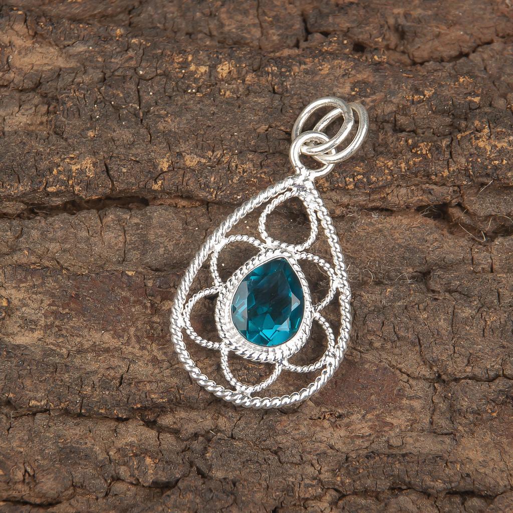Apatit Edelsteinschmuck, 925 Massiv Sterlingsilberschmuck, Handgefertigter Wunderschöner Silberanhänger als Erntedankgeschenk