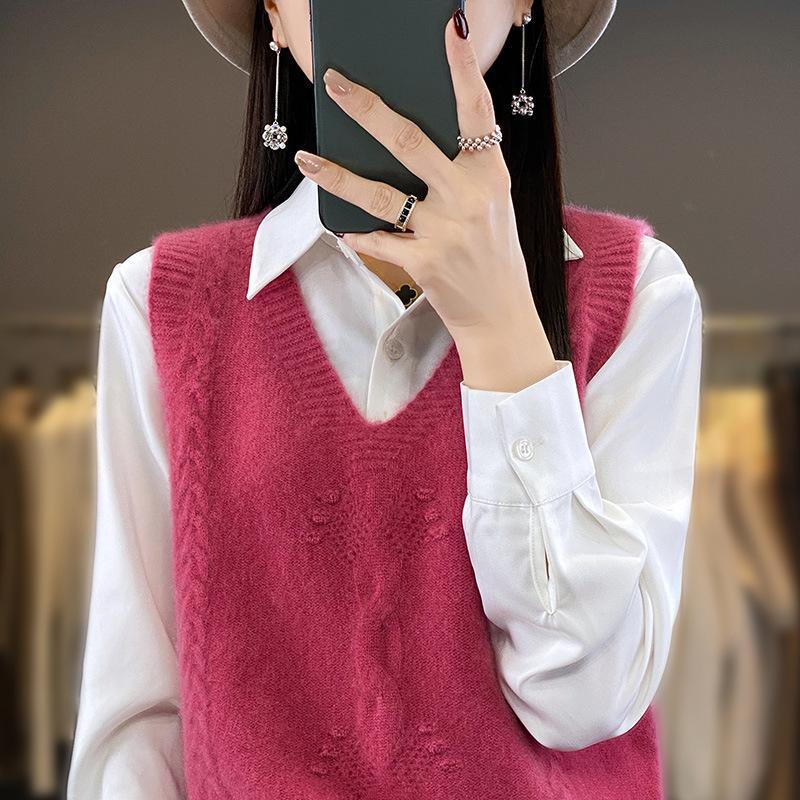 Solid V Neck Cable Knit Vest, Casual Sleeveless Sweater For Spring & Fall, Women's Clothing
