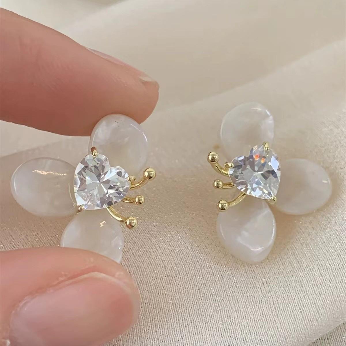 

Французские роскошные серьги Sweet Love с цирконом и цветами, дикие женские серьги