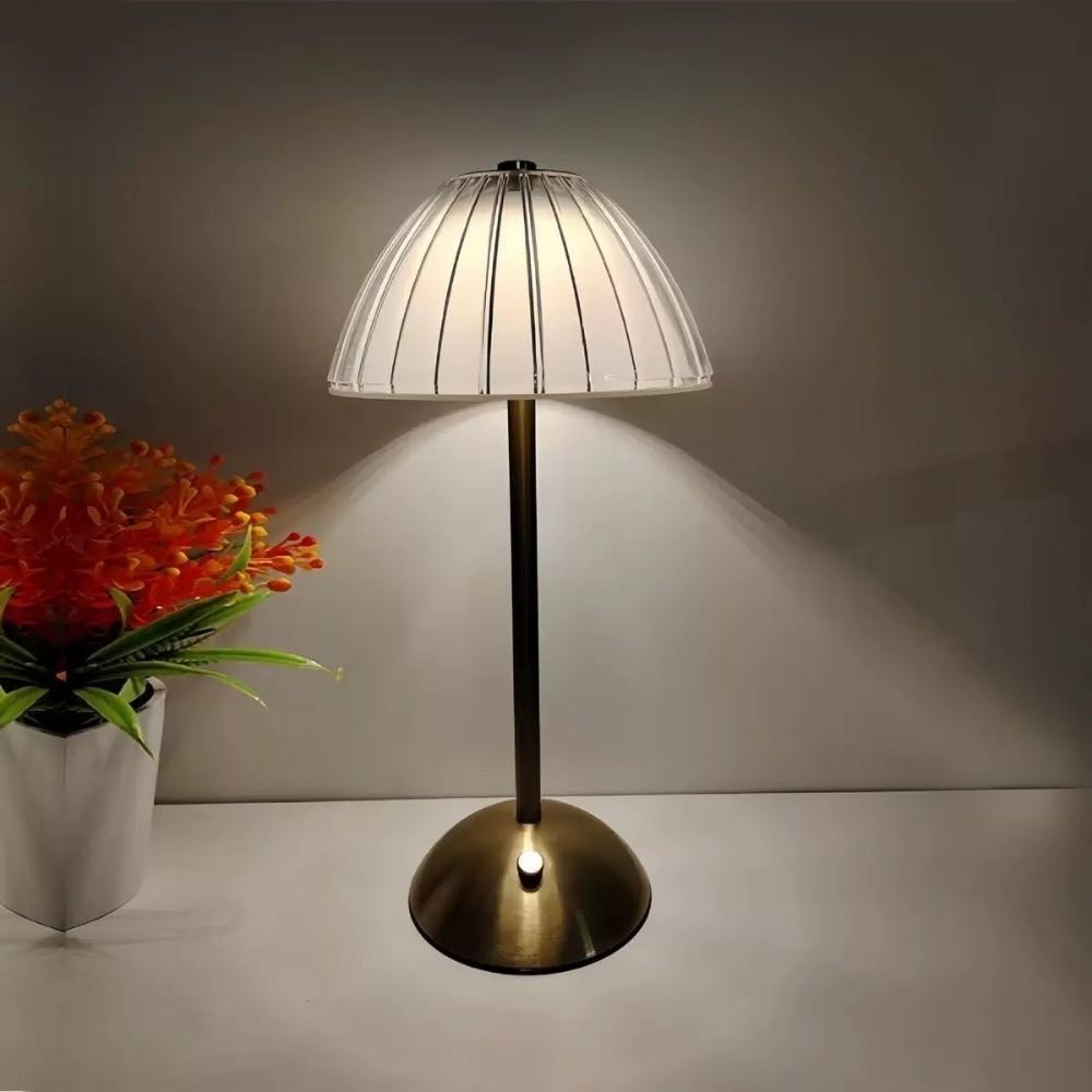 Fashon Nordic Style Table Lamp 3 Colors Small Gold Bedside Lamp USB Rechargeable Acrylic Lampshade Touch Control Lamp Bar