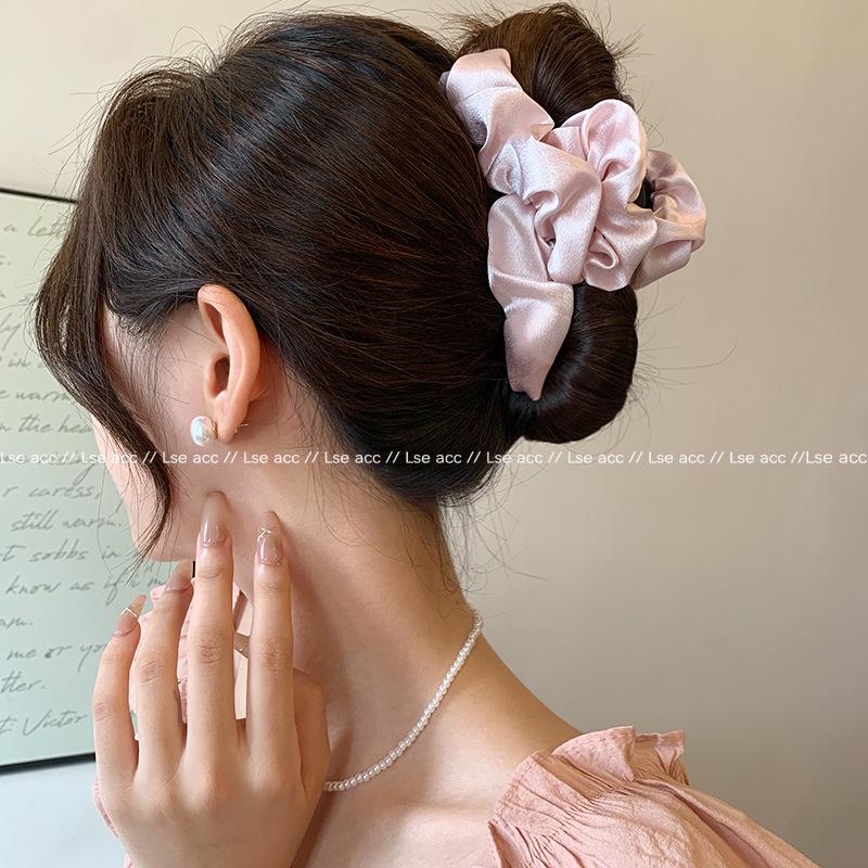 Korean High-End Acrylic Flower Hair Clip for Women - Large Shark Clip for Voluminous Styles