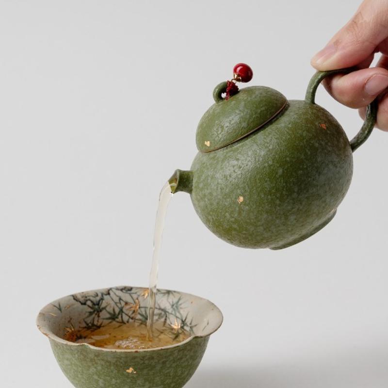 Traditional Chinese Color Green Ceramic Teapot Single Brewing Teapot Chinese Kung Fu Tea Set Women's Teapot