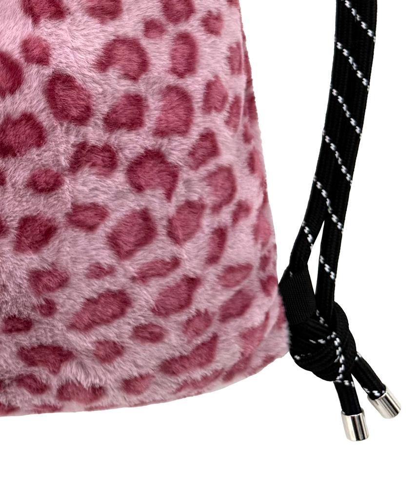 Other-Worldly Fluffy Fur Gym Sack [Sakura Leopard]