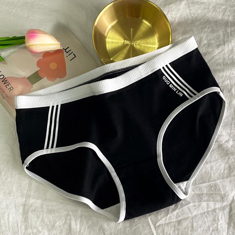 Nahtlose Sport-Höschen aus Baumwolle mit mittlerer Taille für Damen