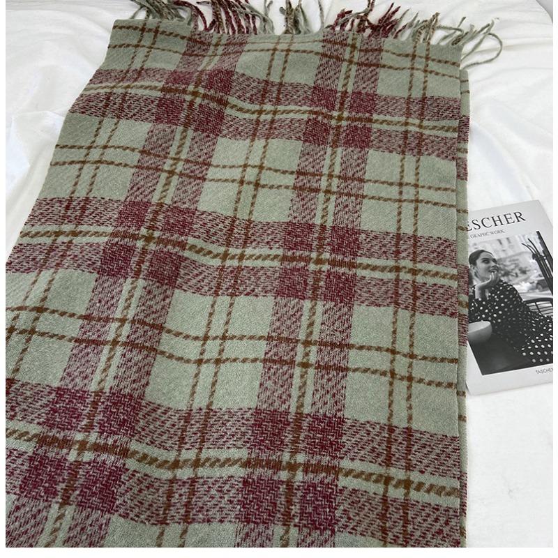 Plaid Scarf Women's Autumn and Winter New Retro Shawl Imitation Cashmere Warm Fringed Scarf