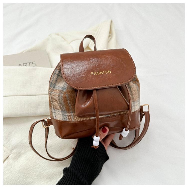 

2025 зима новый дизайн рюкзак на новый большой емкости студенческий досуг наплечный рюкзак