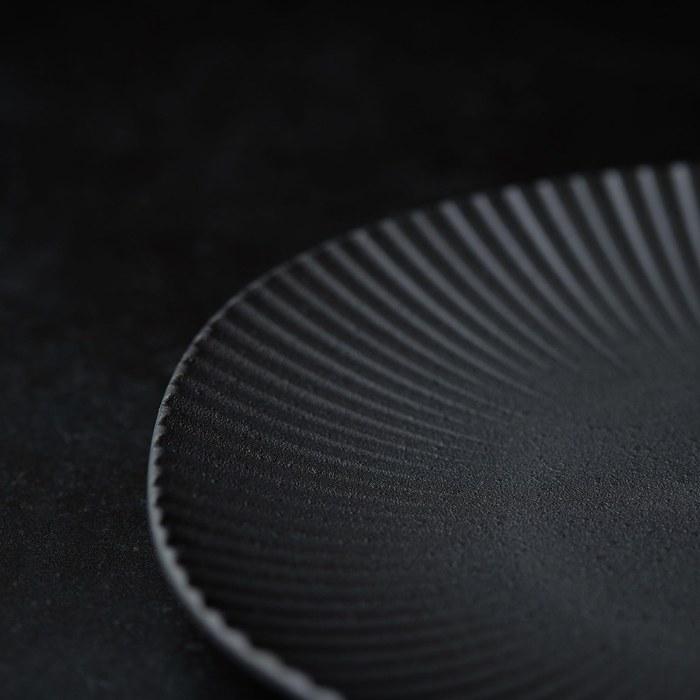 [Ware Hendey] Design Plate 16.5cm - Premium Black