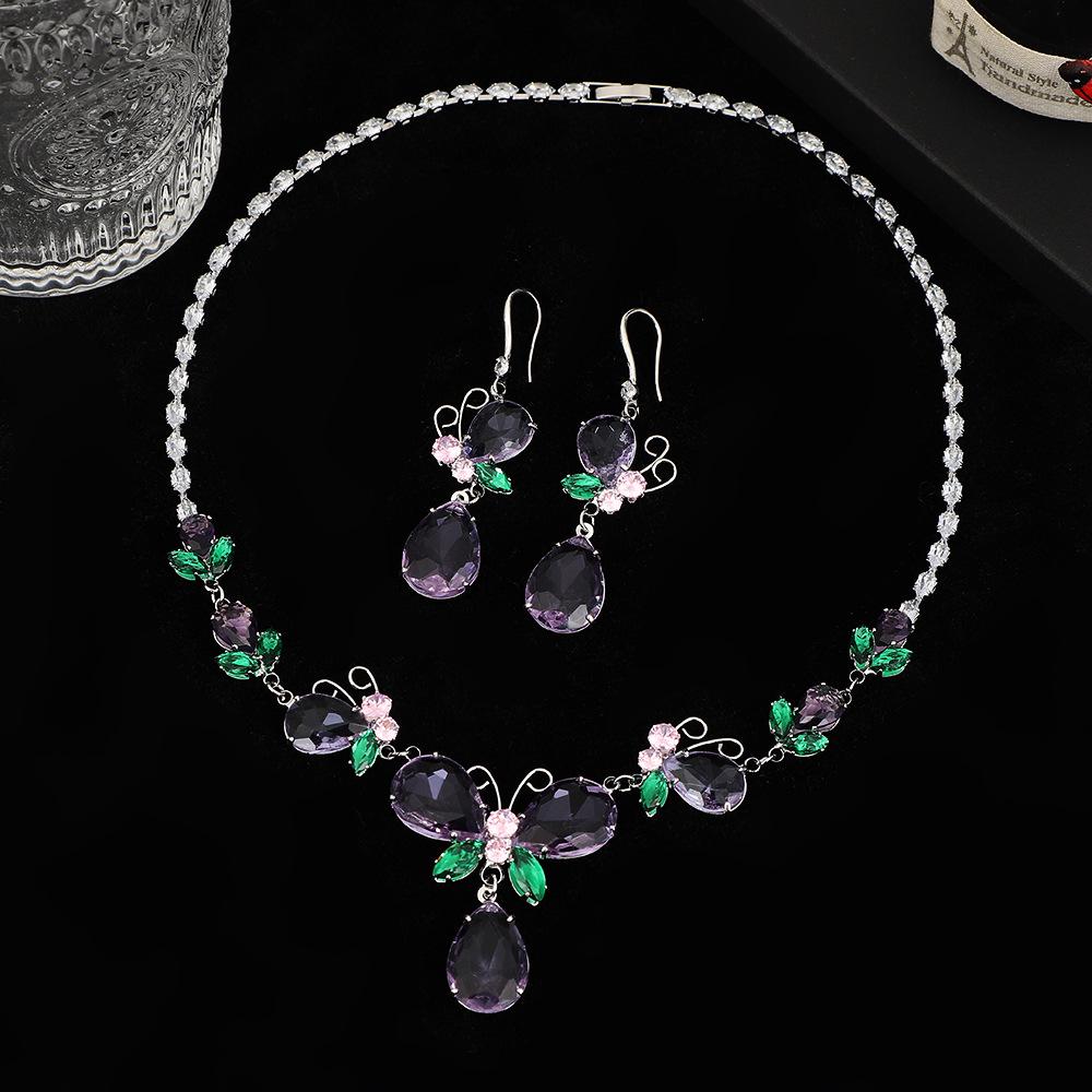 Yellow Butterfly Zircon Luxury Necklace and Earring Set: Versatile and Trendy Fashion Statement