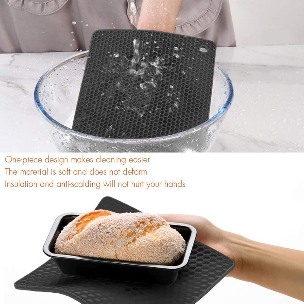 High Temperature Resistant Thermal Insulation Square Honeycomb Silicone Pot Mat 7.2 x 7.2 x 0.2in