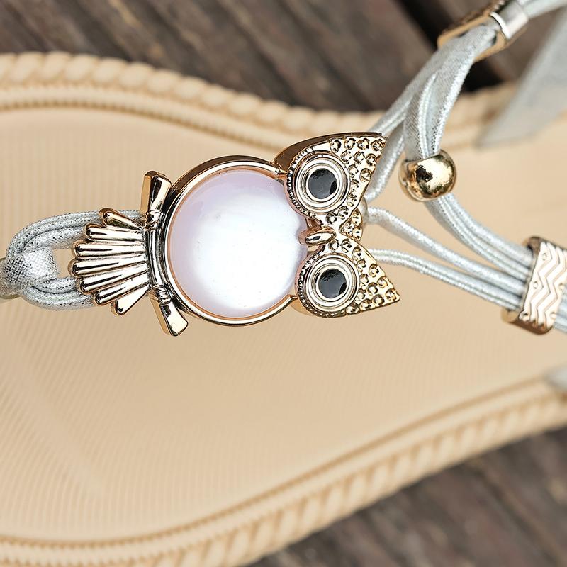 New Summer Fashion Flat Sandals for Women Silver Metal Decor Clip Toe Gladiator Sandals Woman Lightweight Non Slip Beach Shoes