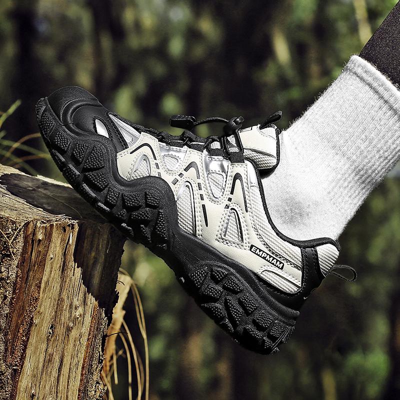 Outdoor Hiking Shoes Men Anti-slip Low-top Sports Shoes Men Comfortable Flat-bottomed Soft Breathable Casual Sneakers Shoes