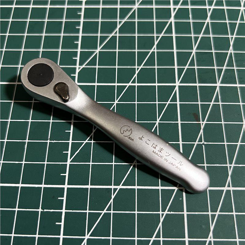 Yokohama 1/4  Mini Ratchet Wrench Handle - Two-Way Quick-Release for Forward and Reverse Standard