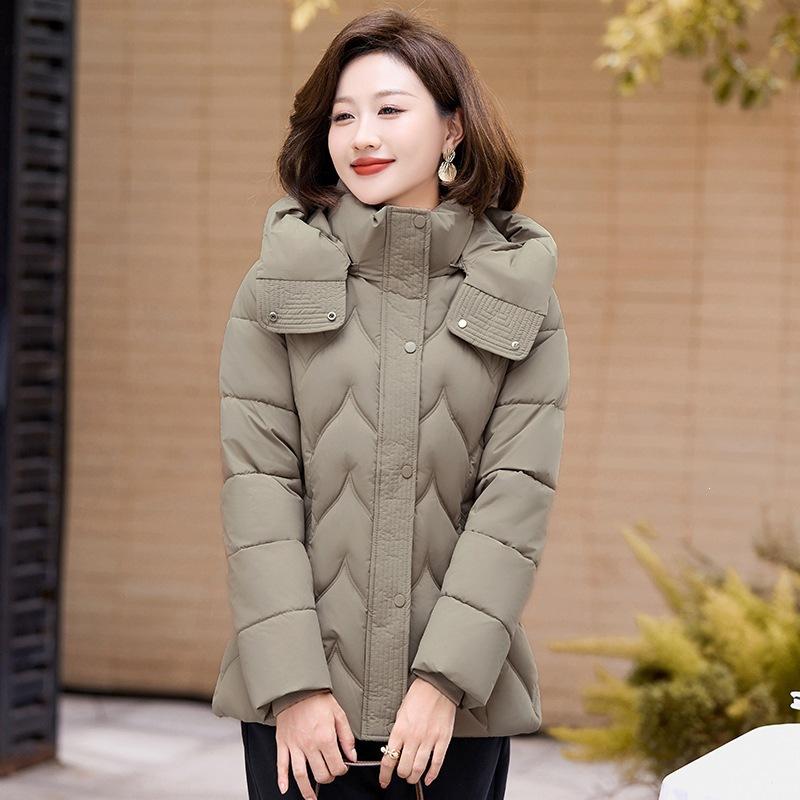 Mom cotton-padded short hooded thickened thermal cotton jacket middle-aged and elderly women's multi-color spot supply