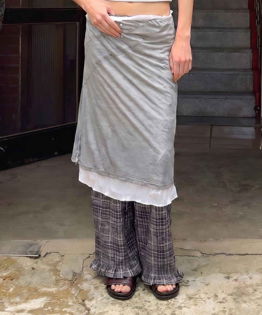 Daiaegeuneol Wrinkled Sheer Skirt (Grey)