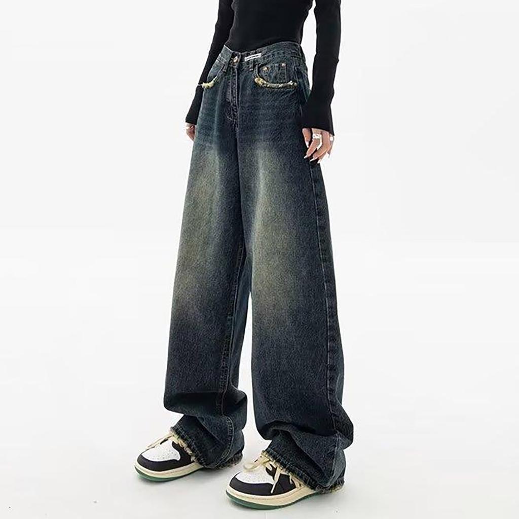 I jeans sono larghi, tubolare dritto, pantaloni da uomo versatili e alla moda, gamba dritta, giovanile e popolare, stile giapponese primaverile