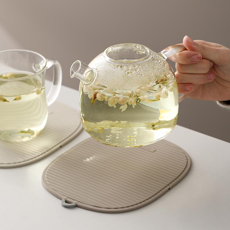 Silicone Trivet Mats Silicone Pot Holders for Hot Pots Pans Heat Resistant Counter Mats for Countertops Spoon Rest Coasters