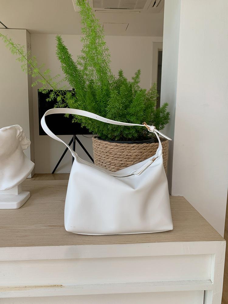 Spring New Simple Underarm Bag Texture Versatile Commuter Shoulder Messenger Women's Bag