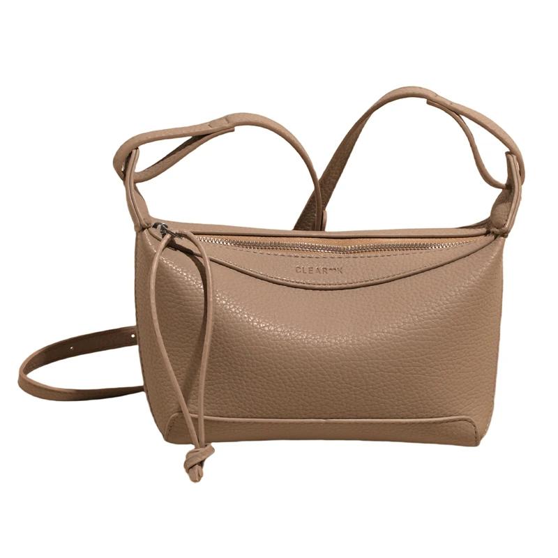 New Sense of Luxury Solid Zipper PU Pillow Shoulder Bags for Women 2026 High Quality Temperament Classic Commute Crossbody Bags