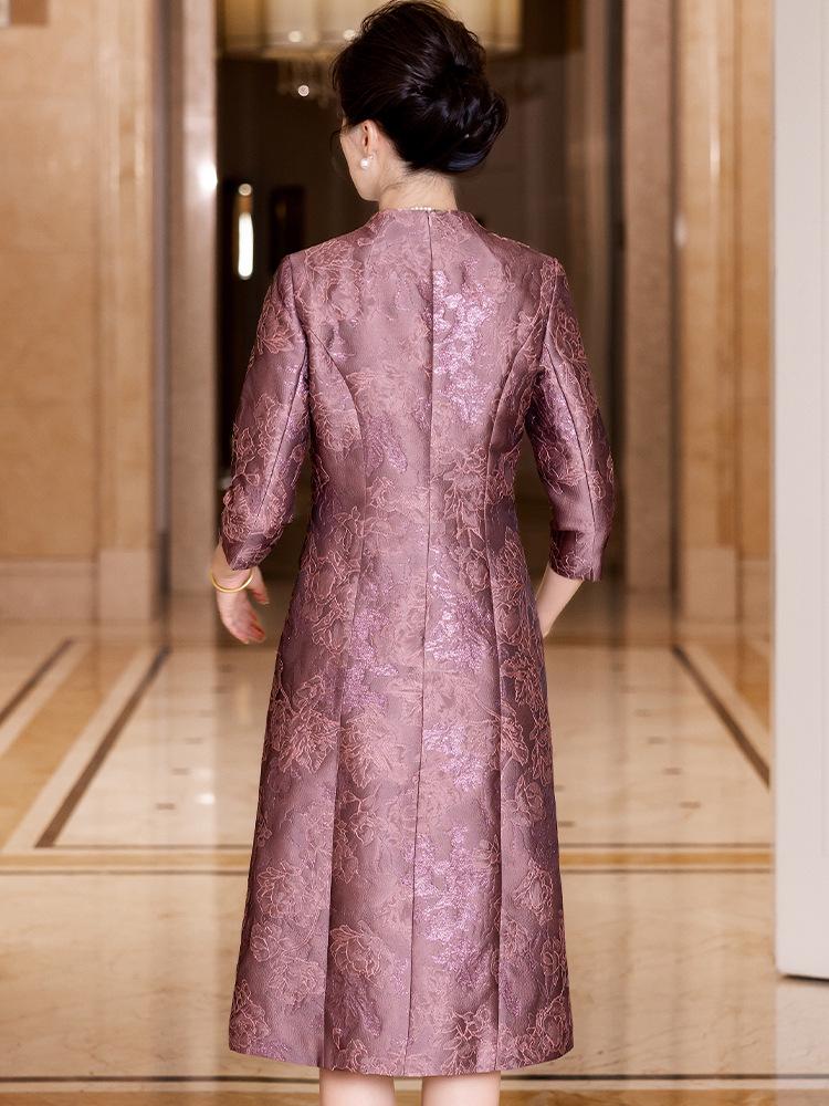 Autumn 2025 Elegant Toasting Dress for Mother-in-Law - Stylish Formal Attire for Middle-Aged and Elderly Women