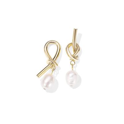 French Pearl Earrings Asymmetrical Earrings Women's Retro Cold Wind Studs 2022 New Trendy Acacia Knot Silver Needle