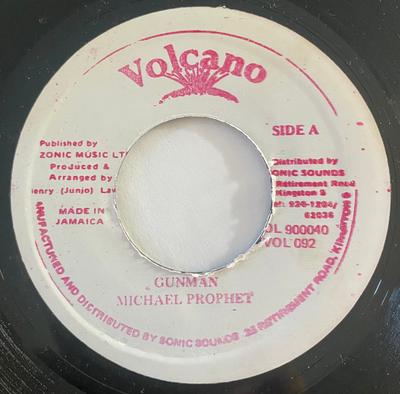 7inch Record MICHAEL PROPHET - Gunman NONE Volcano Jamaica Reggae, Ska & Dub Used