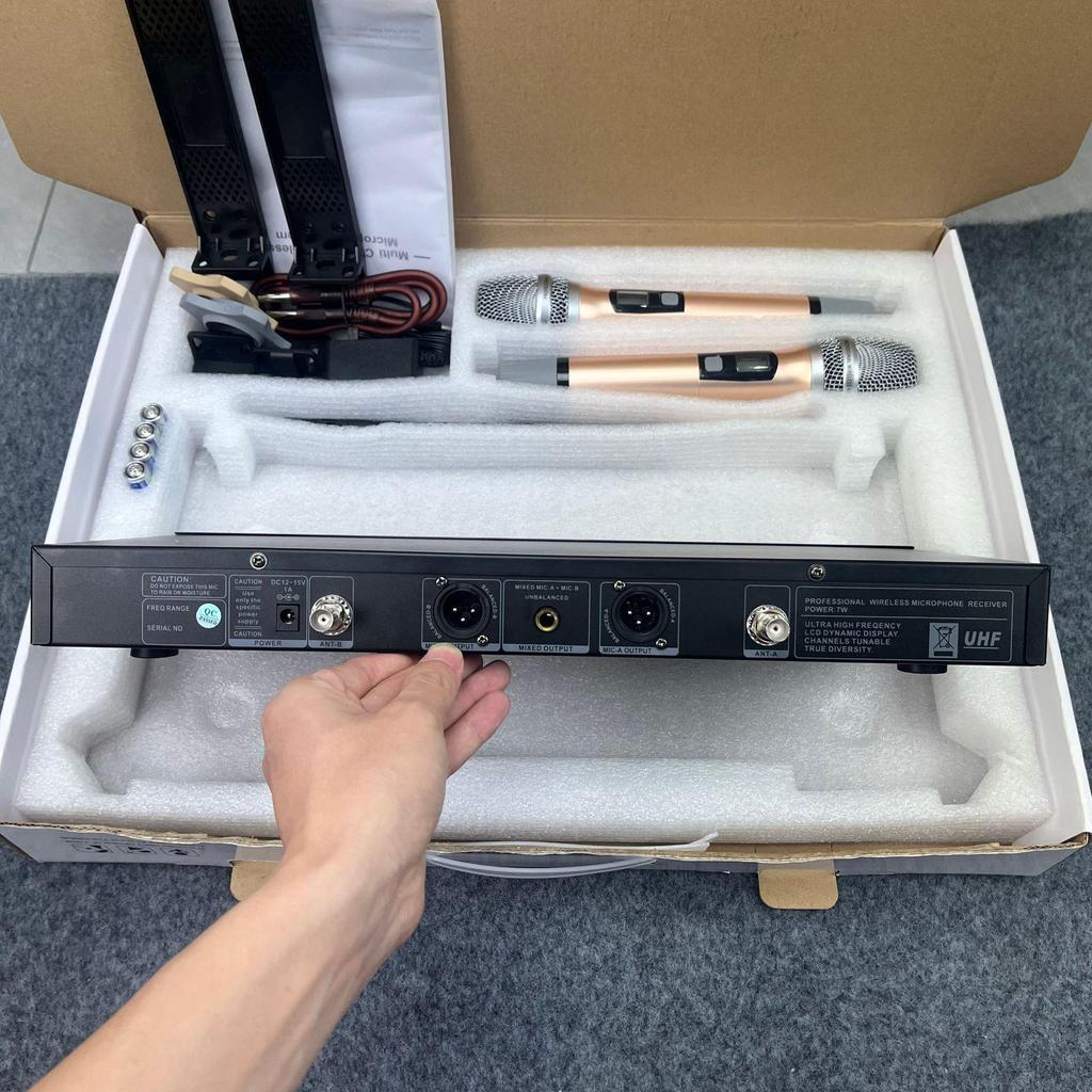 High-End Wireless U-Band Infrared Lavalier & Headset Stage Microphone
