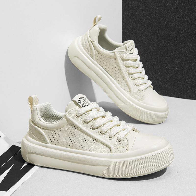 Summer New Men'S Classic Board Shoes Versatile Little White Shoes Korean Version Light Breathable Casual Lazy Shoes Men'S Shoes