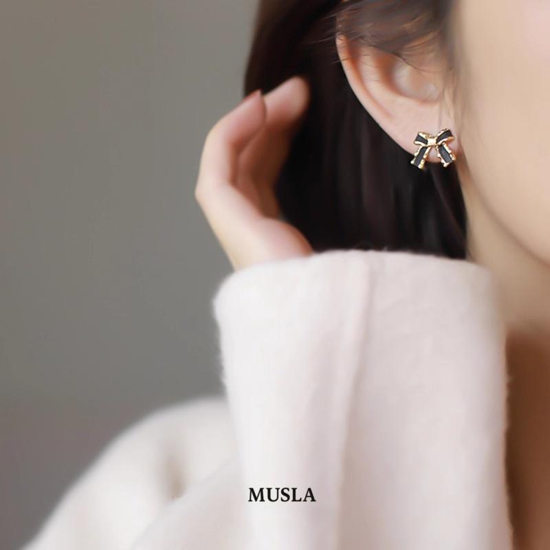 Musla Design Jewelry Cilp Earrings Fashion Simple Earrings For Women