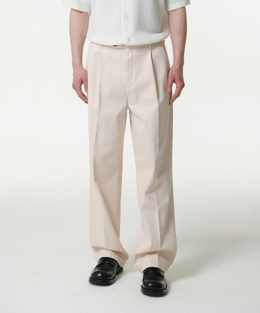 Musinsa Standard One-Pleat Wide Denim Slacks [Cream]