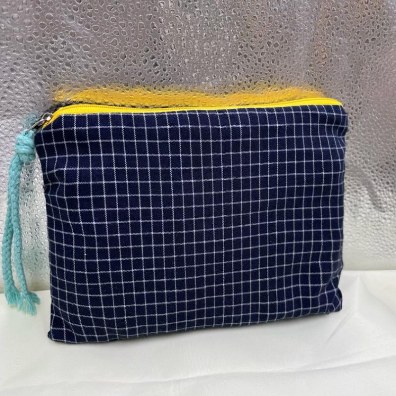 Canvas Grid Pattern Makeup Bag With Zipper For Daily Use And Travel Storage