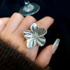 Exaggerated Metal Flower Opening Ring 5 Petals Finger Hand Ring Opening Finger Ring  Party Favors