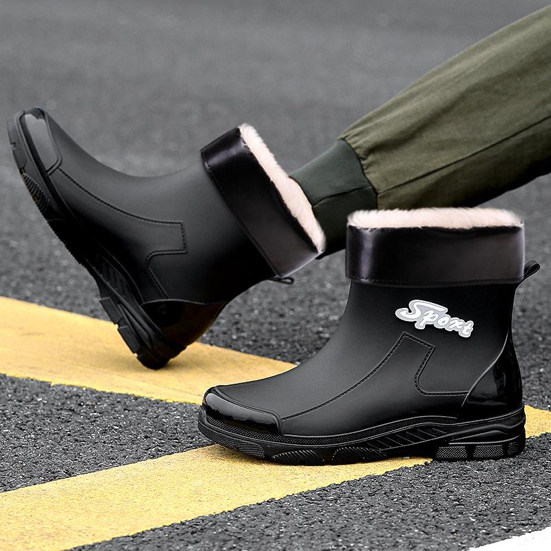 Fashion men's rain shoes medium tube rain boots non-slip short tube velvet fishing work shoes