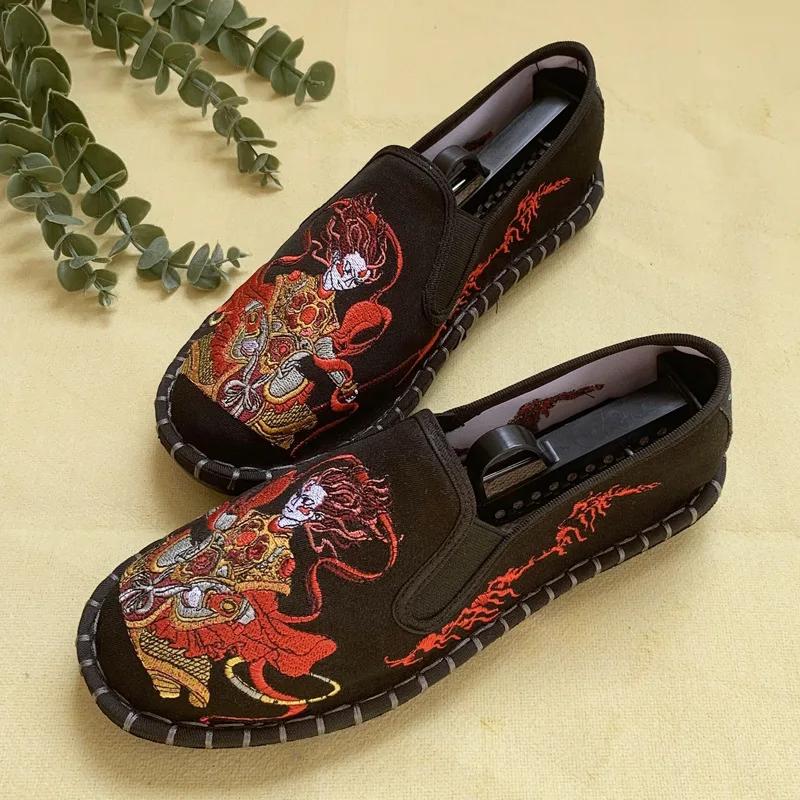 Fashion 2025Shoes for Women Sneakers Men Ethnic Style Embroidery Chinese style Streetwear Fashion Casual Vintage Old Beijing Shoes