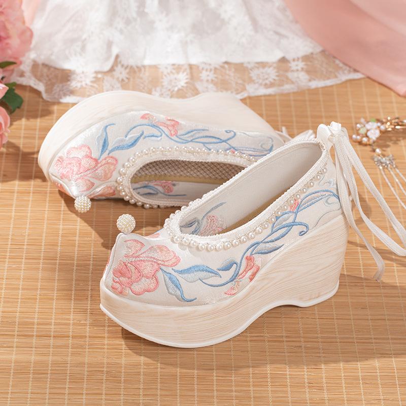 Women Cheongsam Hanfu High-heeled Embroidered Shoes Chinese Style Ancient Fairy Cosplay Ankle Boots Pearl Lace-up Cloth Shoes
