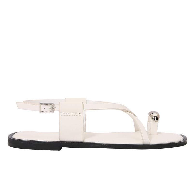 Fashion Square Toe Buckle Women Flip Flops Cross Tied Metal Decoration Sandals Fashion Comfortable Plus Size Women Vacation Beach Shoes