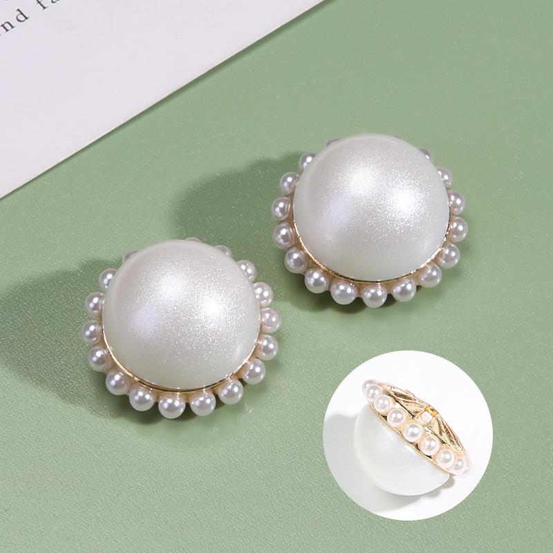 Bouton Nacre Blanc Vêtements Manteau Bouton Décoratif Accessoires Bouton Polyvalent Rond pour Femme Pull Bouton Petit Parfum Haut de Gamme