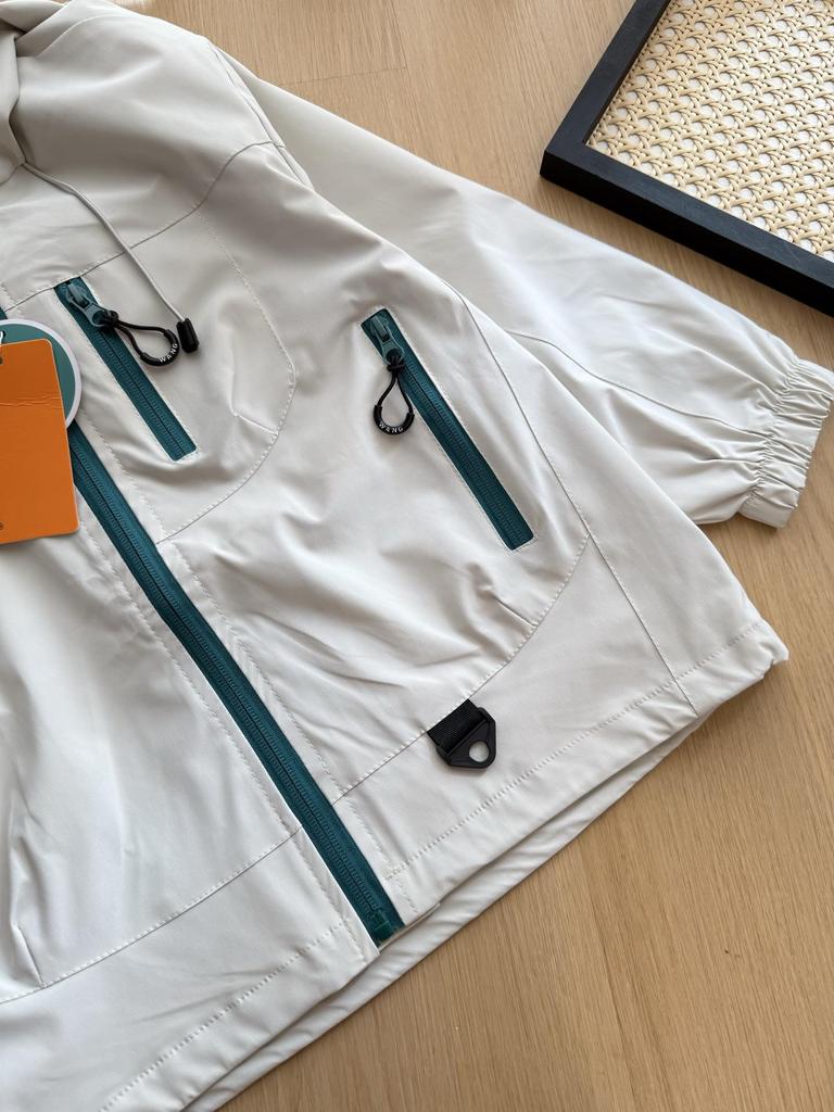 Kids' Autumn Windbreaker - Three-Proof, Lightweight, Casual Sport, Long-Sleeved Jacket for Boys & Girls