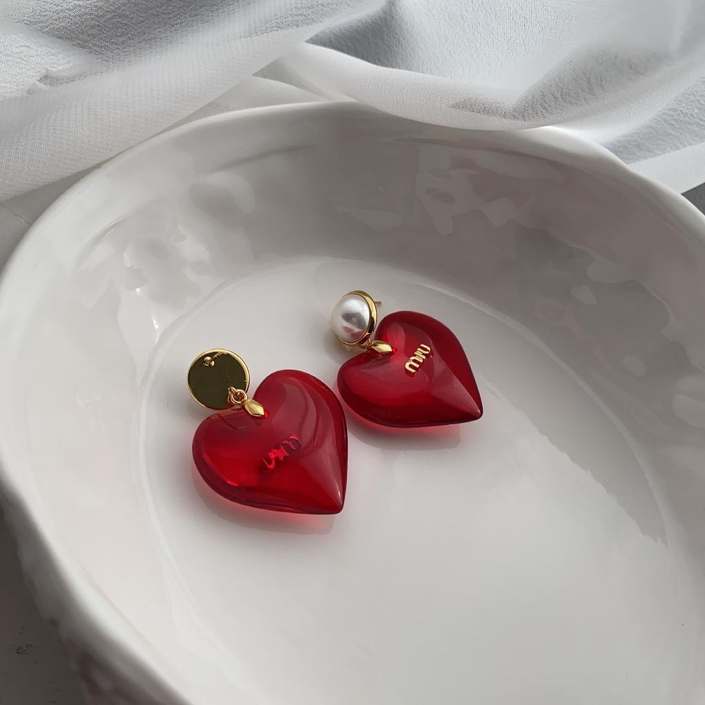 Fashion Versatile Unique Design Sense Retro Super Good Luck Red Love Earrings Peach Heart Stud Earrings Women