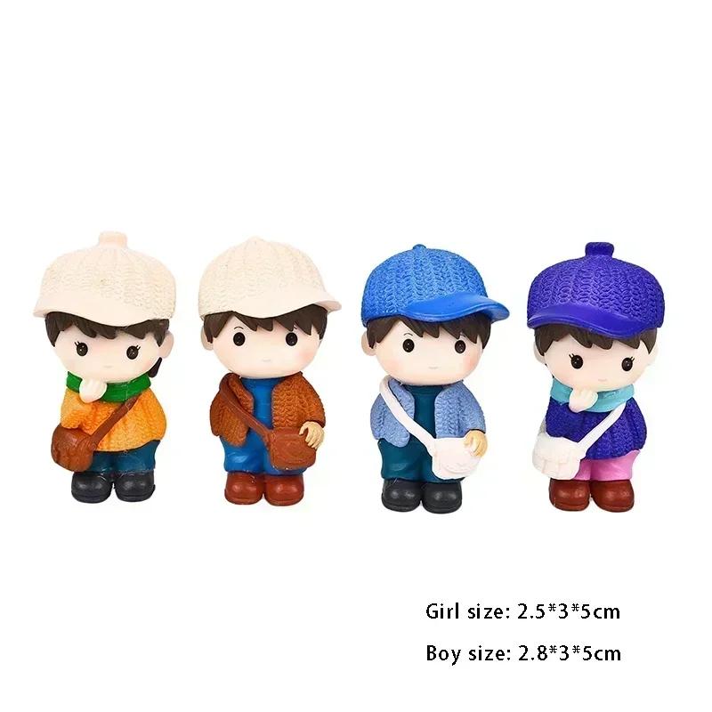 

4 шт. Декор Поделки Мультяшные Фигурки Ранец Пара Украшения Мини Сад Миниатюрные Фигурки Украшение Украшение для Дома A
