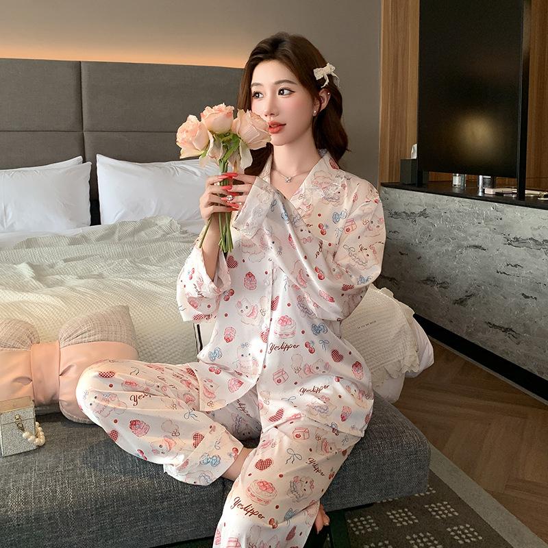 Love Plaid Cat Sweet Pajamas Women's Early Spring Ice Silk Cute Long-sleeved Suit, Comfortable Loungewear Outside