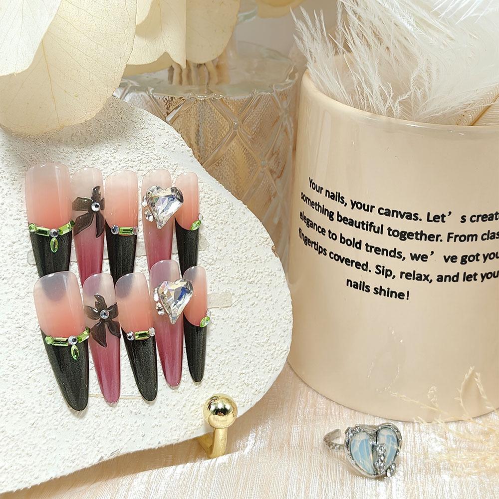 High-End French Autumn/Winter Black Cat Eye Sweet Cool Fake Nails