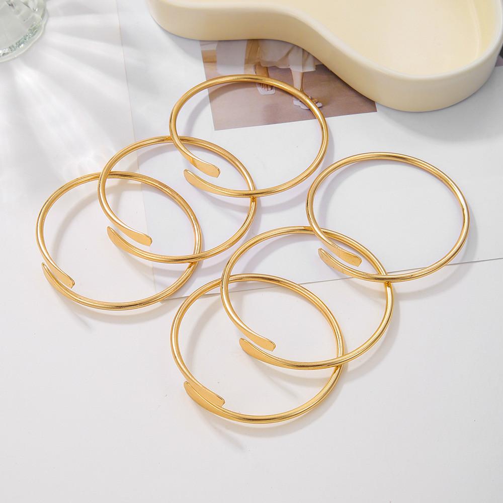 Punk Style Metal Cuff Bracelets For Women And Men With Geometric Design For Travel Gifts