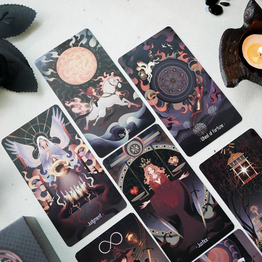 10,3*6 cm Stele luminează noaptea Tarot OBIșnuit Deck de desene animate în stil asiatic vibrant Delicat Line Art 78 buc. Cărți de tarot indie unice pentru începători