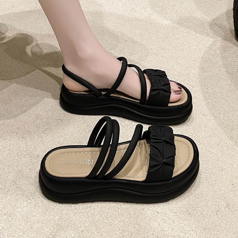 2025 new thick-soled sandals women's shoes summer wear sandals stepping on shit feeling fashion trend comfortable cool slippers women