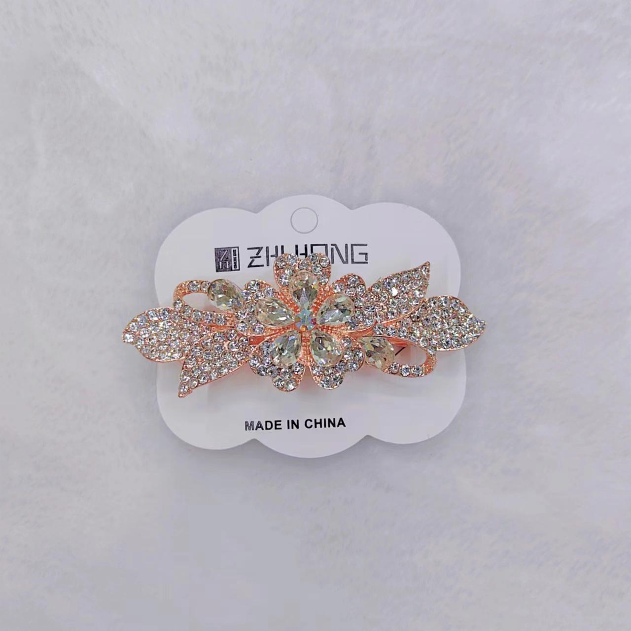 Korean Style Elegant Alloy Crystal Ponytail Clip - Women s Spring Clip Hair Accessory белый